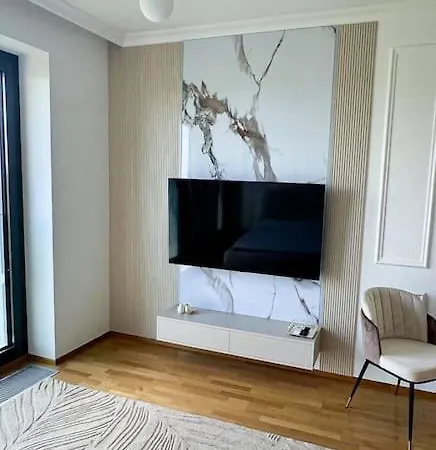 Design Luxury Near The Center Апартаменты