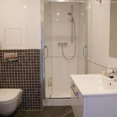 Design Luxury Near The Center * Praag